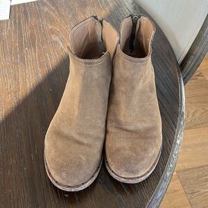 Beek Falcon Suede Boot Size 10